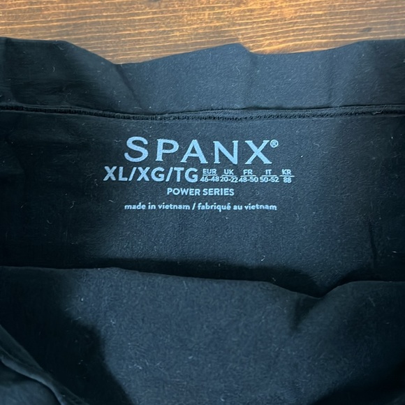 SPANX Power Short | XL Very Black | 6 in inseam - Picture 7 of 7